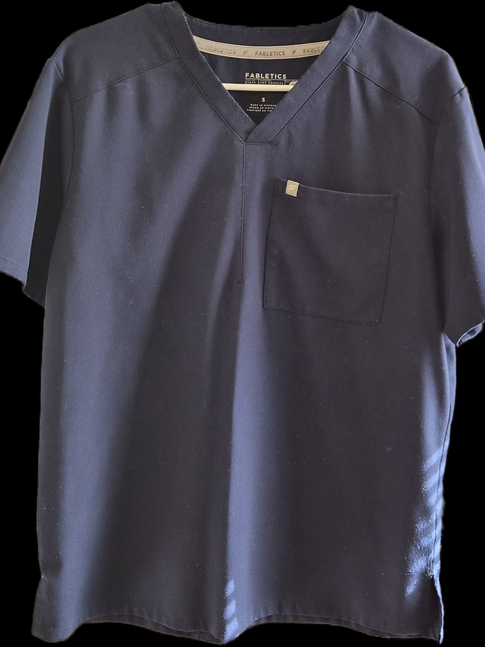 Fabletics Men’s Navy V‑Neck Pocket Tee (Small)